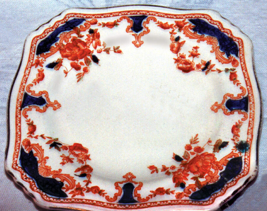Stirling Square Dinner Plate by Royal Winton-1