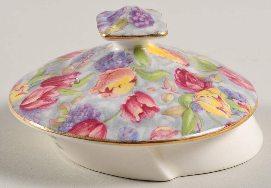 Stratford (Older) Lid for Ascot Teapot by Royal Winton-1