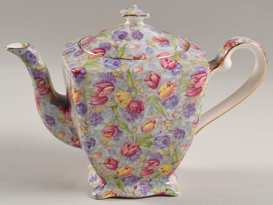 Stratford (Older) Ascot Teapot & Lid by Royal Winton-1