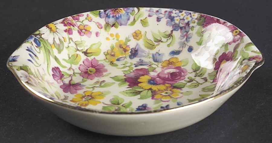 Summertime (Pre 1960, Cream Background, Gold Trim) 4" Ashtray by Royal Winton-1