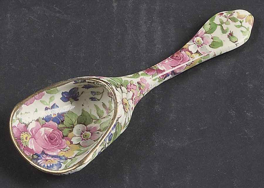 Summertime (Pre 1960, Cream Background, Gold Trim) Nut Scoop by Royal Winton-1