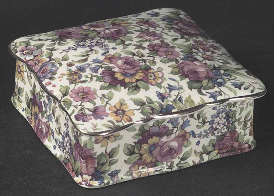 Summertime (Pre 1960, Cream Background, Gold Trim) Square Box with Lid by Royal Winton-1