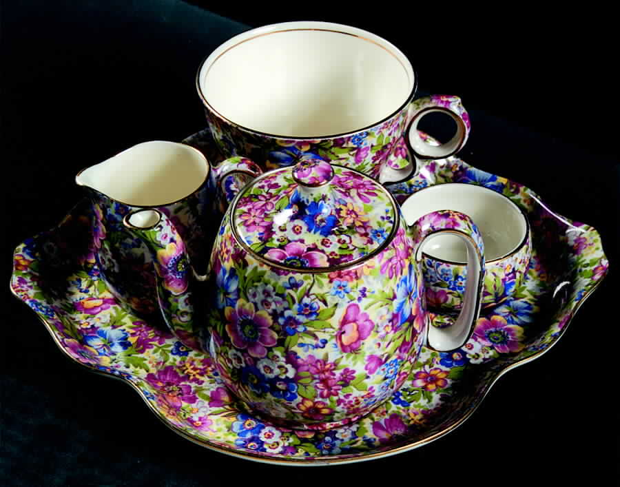 Sunshine 5-Piece Breakfast Set (Cup, TP, Cr, Su, Tray) by Royal Winton-1