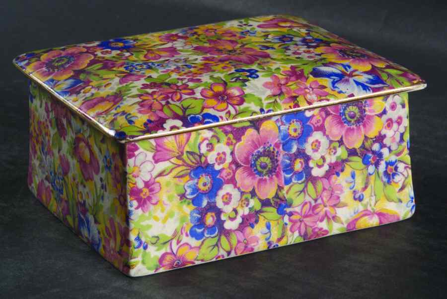 Sunshine Trinket Box & Lid by Royal Winton-1
