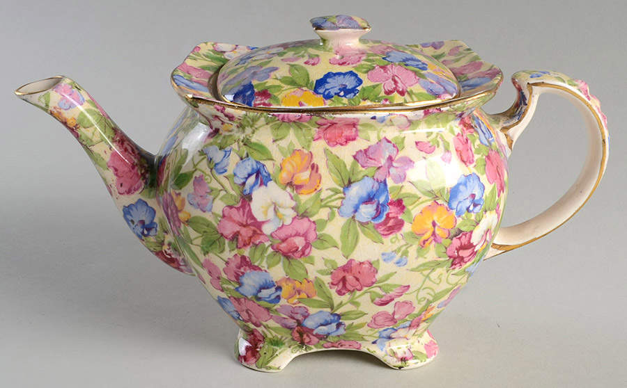 Sweet Pea Early Athena Teapot & Lid by Royal Winton-1