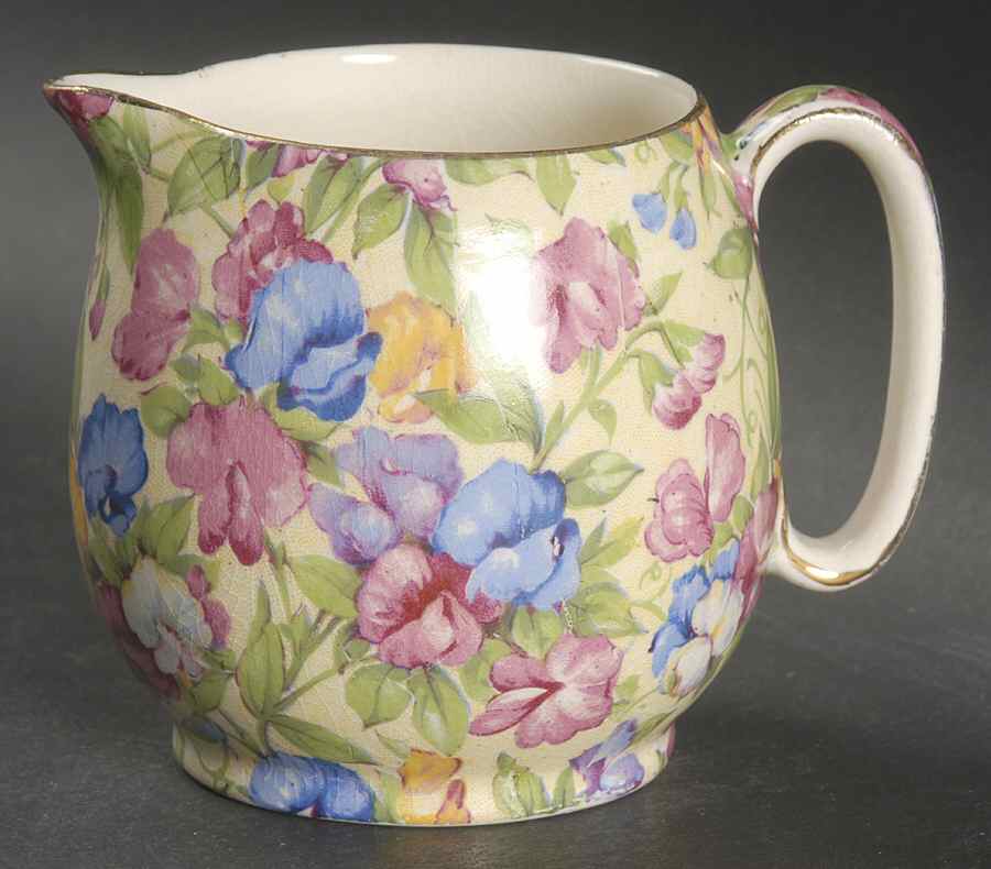 Sweet Pea Countess Creamer by Royal Winton-1