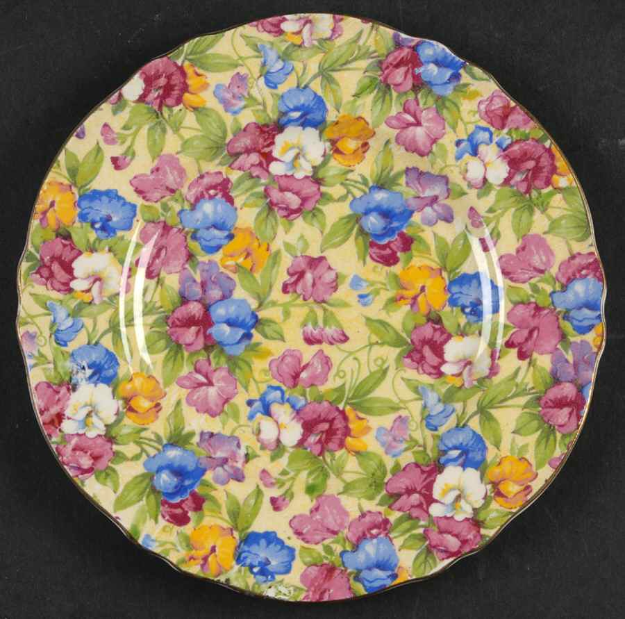 Sweet Pea Dessert/Pie Plate by Royal Winton-1