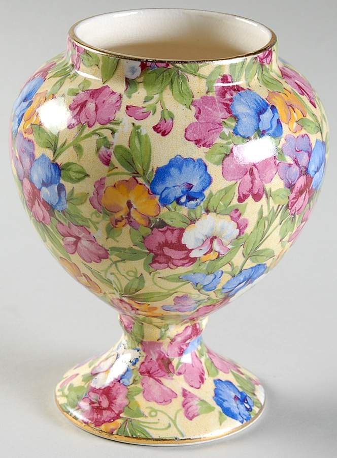 Sweet Pea 4" Bulbous Vase by Royal Winton-1