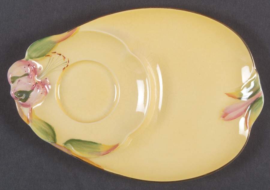 Tiger Lily Yellow Snack Plate by Royal Winton-1