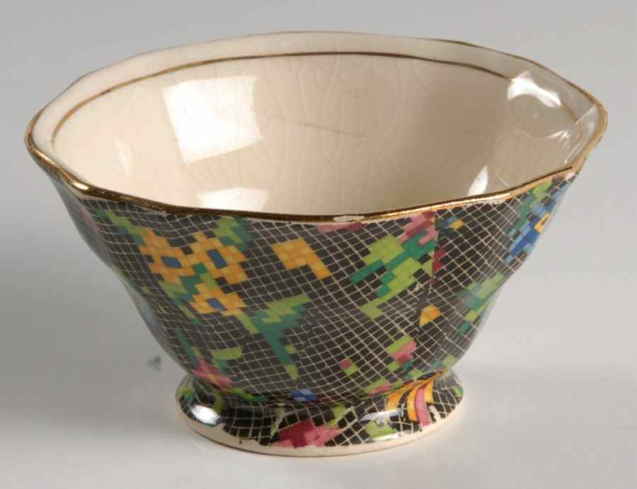 Victorian Stuart Shape Open Sugar Bowl by Royal Winton-1