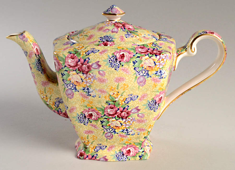 Welbeck (Older) Ascot Teapot & Lid by Royal Winton-1