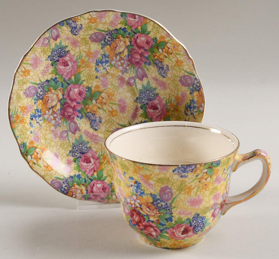 Welbeck (Older) Flat Cup & Saucer Set by Royal Winton-1