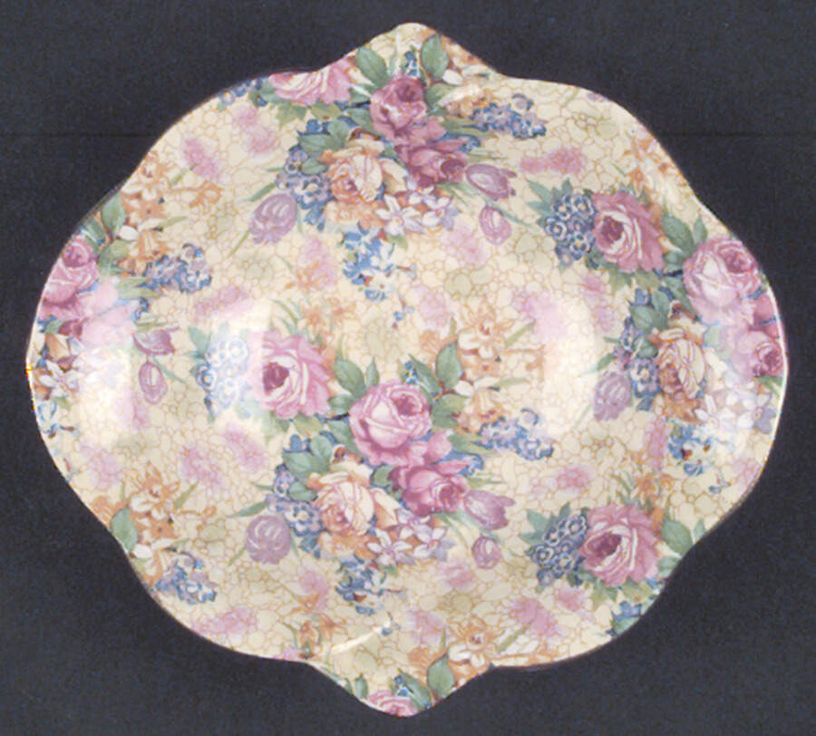 Welbeck (Older) Nut Dish by Royal Winton-1