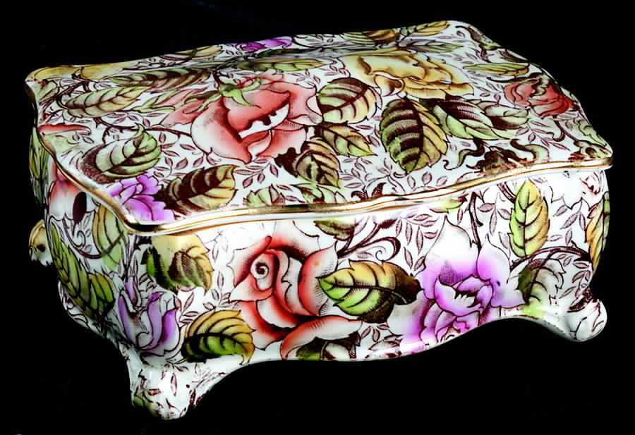 Winifred Small Candy Box by Royal Winton-1