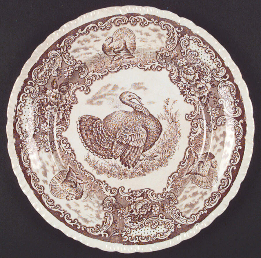 RWO1 Dinner Plate by Royal Crown (England)-1