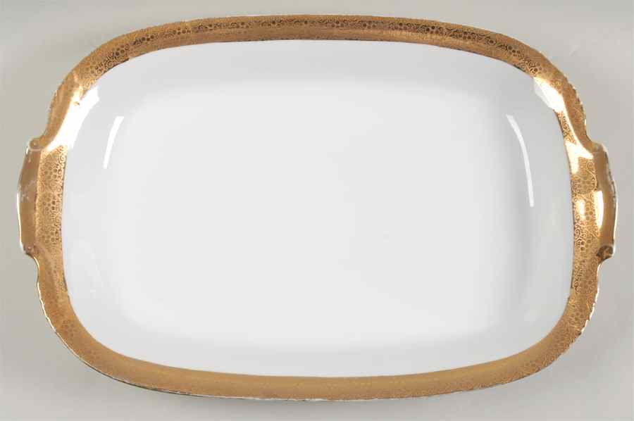 RYB3 16" Oval Serving Platter by Royal L B-1