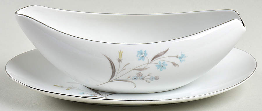 Caprice Gravy Boat & Underplate by Royal Crest (Japan)-1