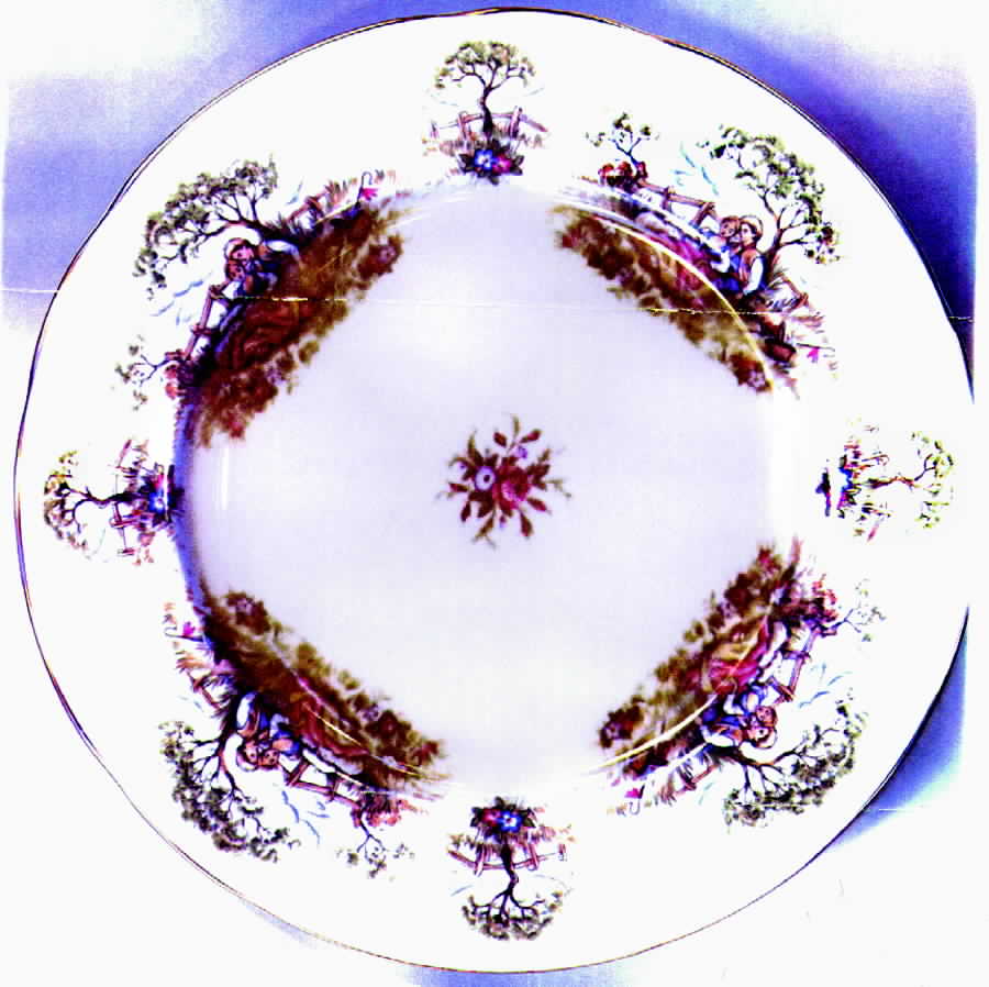 R2C3 Dinner Plate by Royal Crest(England)-1