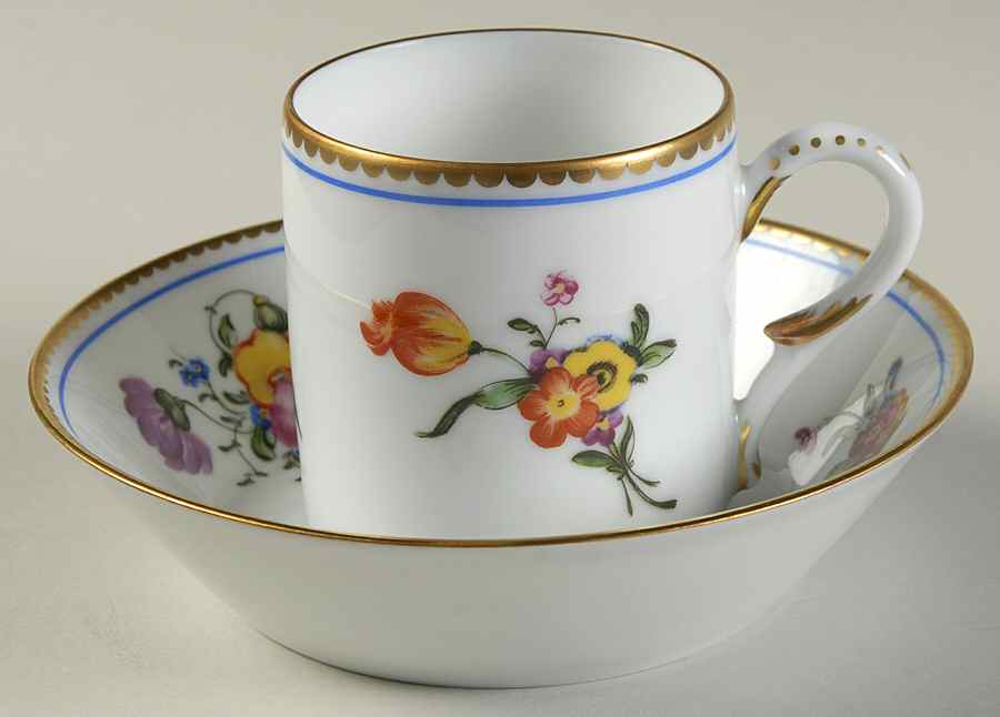 A La Reine Litron Shape Cup & Saucer Set by Royale (France)-1