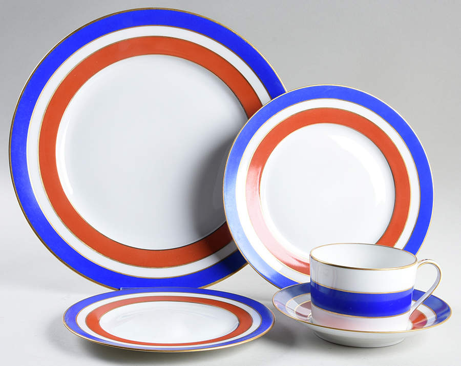 RYE1 5 Piece Place Setting by Royale (France)-1