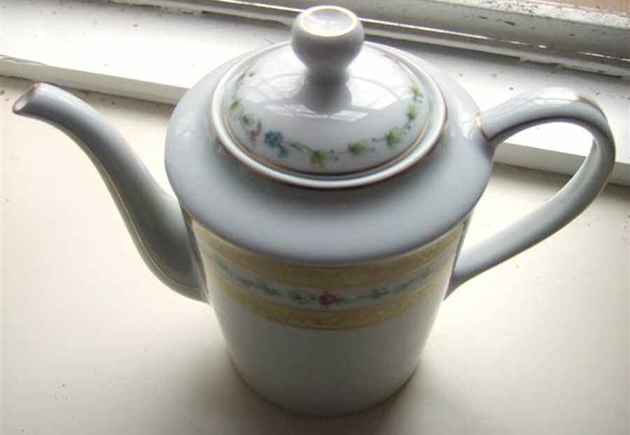 St. Cloud Yellow Coffee Pot & Lid by Royale (France)-1