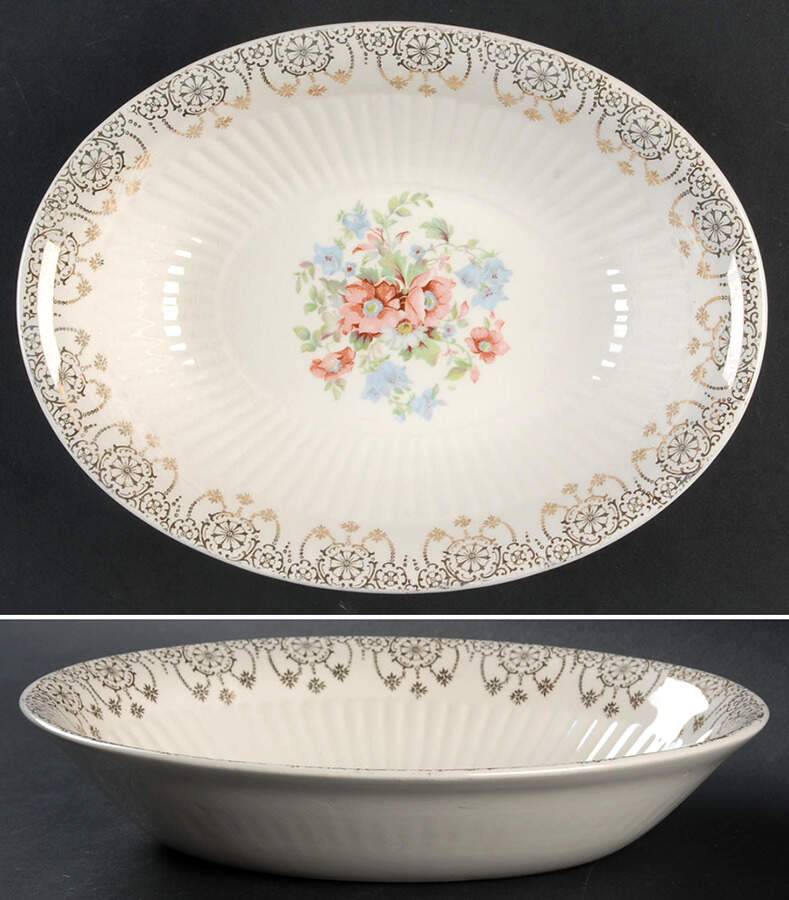 5186 9" Oval Vegetable Bowl by Royal (USA)-1