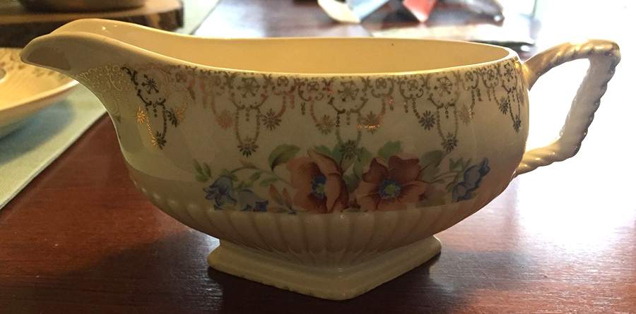 5186 Gravy Boat by Royal (USA)-1