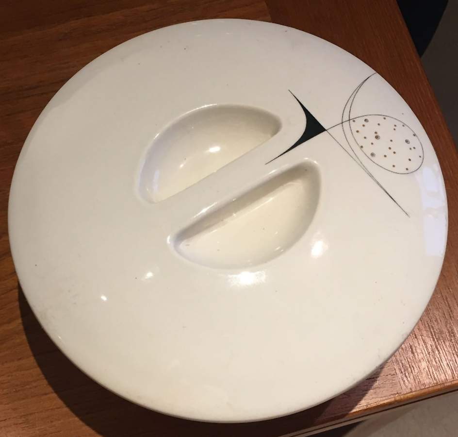 Aria Round Covered Vegetable by Royal (USA)-1