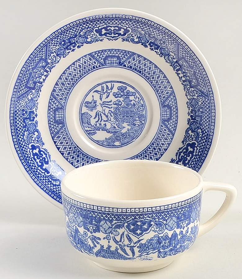 Blue Willow Flat Cup & Saucer Set by Royal (USA)-1