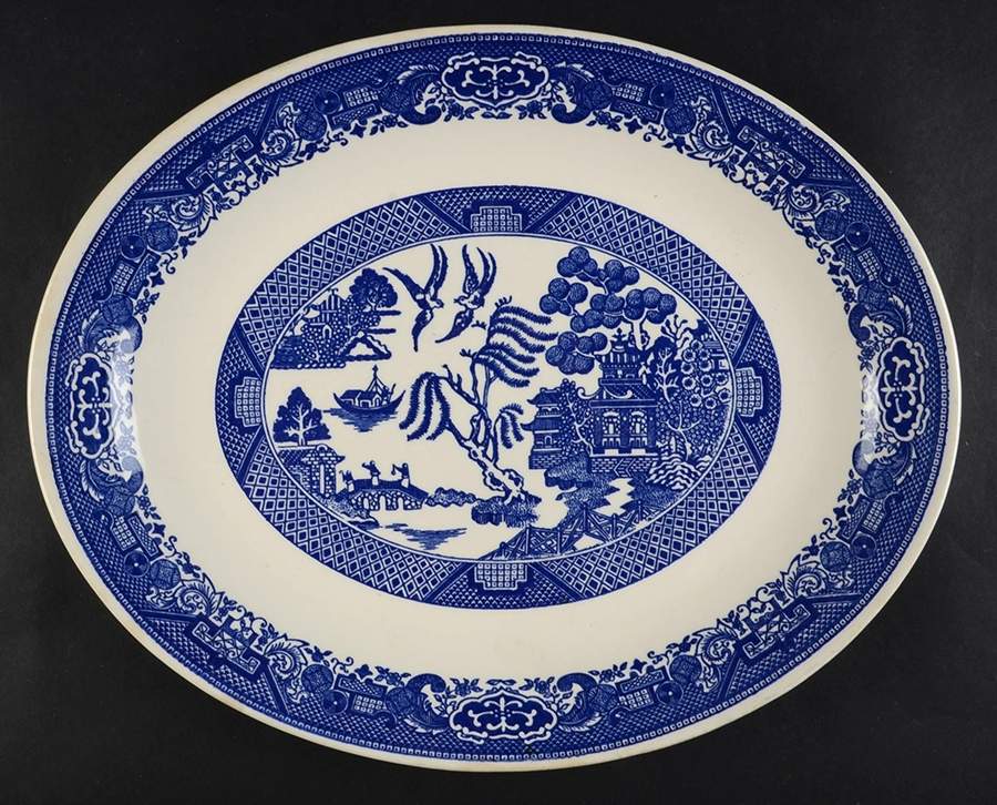 Blue Willow 13" Oval Serving Platter by Royal (USA)-1