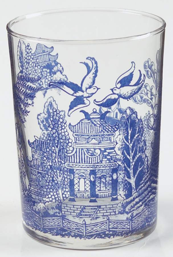 Blue Willow 8 Oz Glassware Tumbler by Royal (USA)-1