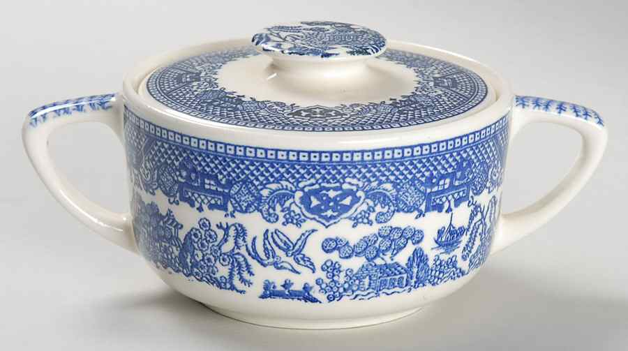 Blue Willow Sugar Bowl & Lid by Royal (USA)-1