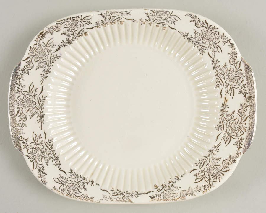 Bridal Gold Relish by Royal (USA)-1