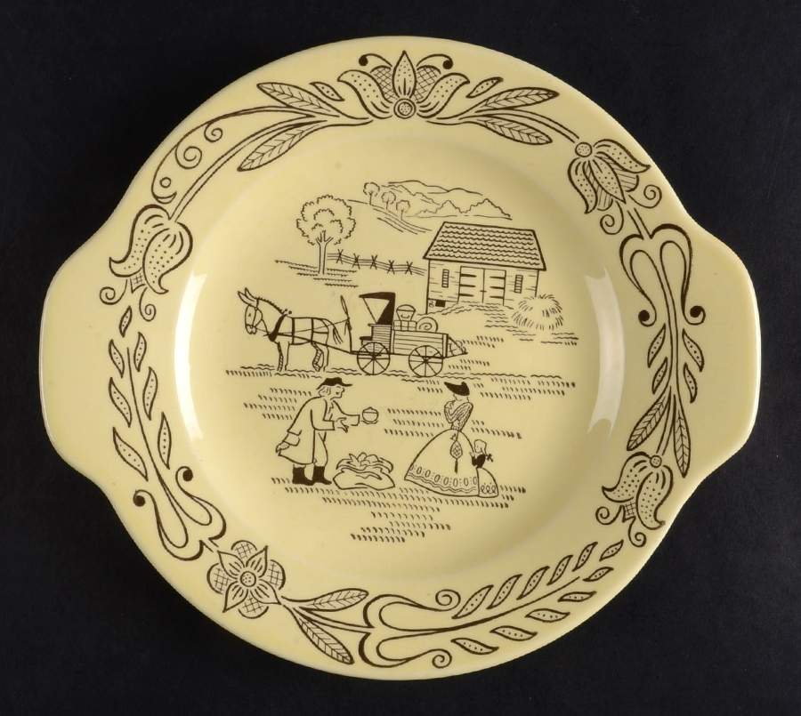 Bucks County Relish/Gravy Underplate by Royal (USA)-1