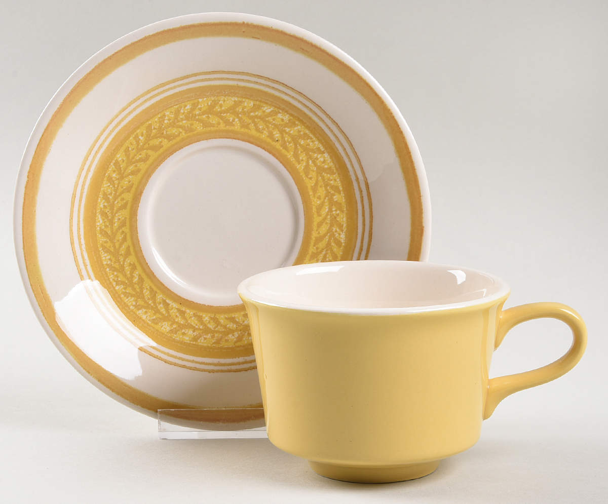 Casablanca Flat Cup & Saucer Set by Royal (USA)-1