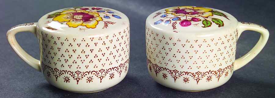 Chippendale Salt & Pepper Set by Royal (USA)-1