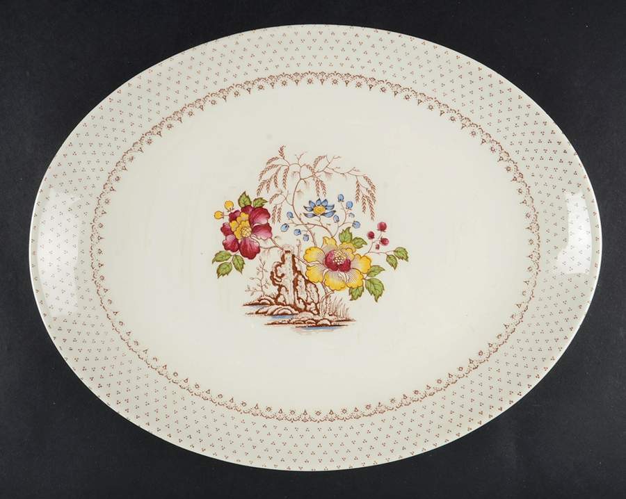 Chippendale 13" Oval Serving Platter by Royal (USA)-1