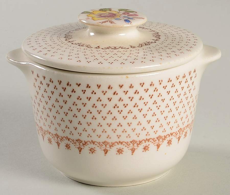 Chippendale Sugar Bowl & Lid by Royal (USA)-1