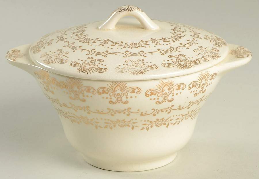 Claremore Sugar Bowl & Lid by Royal (USA)-1