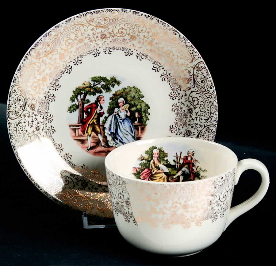 Colonial Gold Flat Cup & Saucer Set by Royal (USA)-1