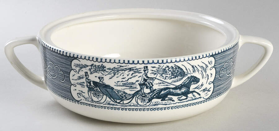 Currier and Ives Blue 1.25 Qt Round Casserole No Lid by Royal (USA)-1