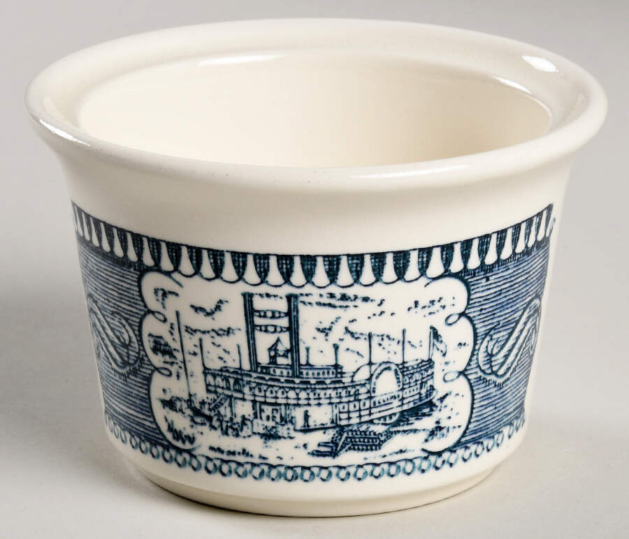Currier and Ives Blue Sugar Bowl No Lid by Royal (USA)-1