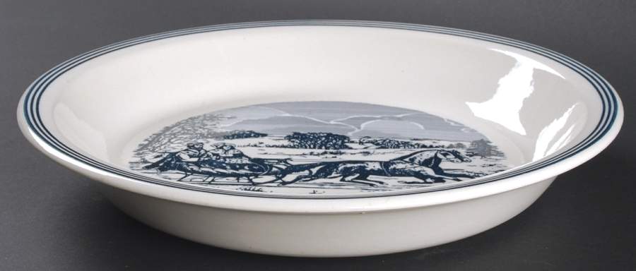 Currier and Ives Blue 11" Pie Baking Plate by Royal (USA)-1
