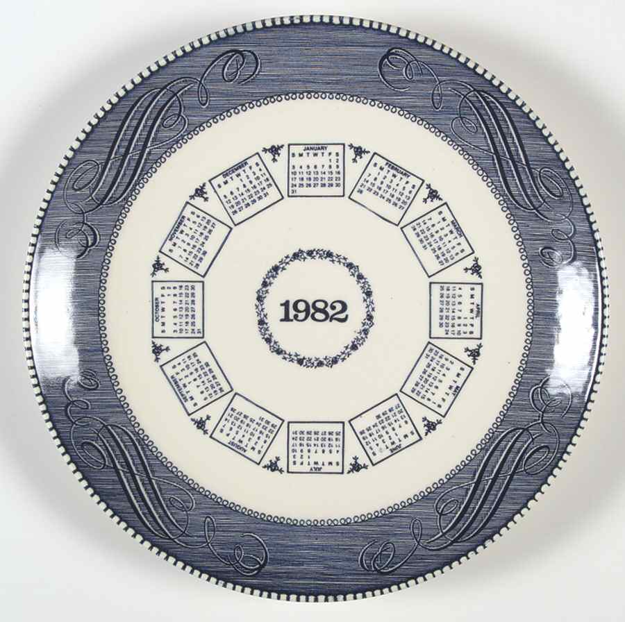 Currier and Ives Blue "1982" Calendar Plate by Royal (USA)-1