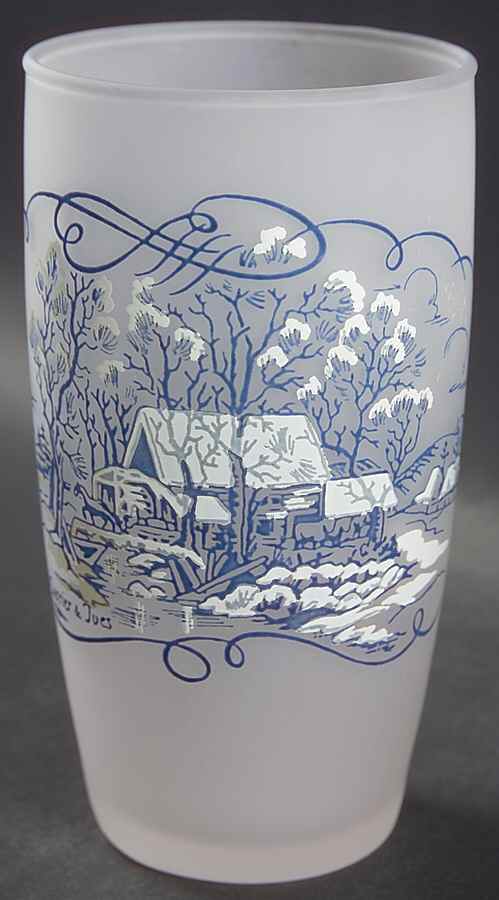 Currier and Ives Blue 10 Oz Glassware Tumbler by Royal (USA)-1