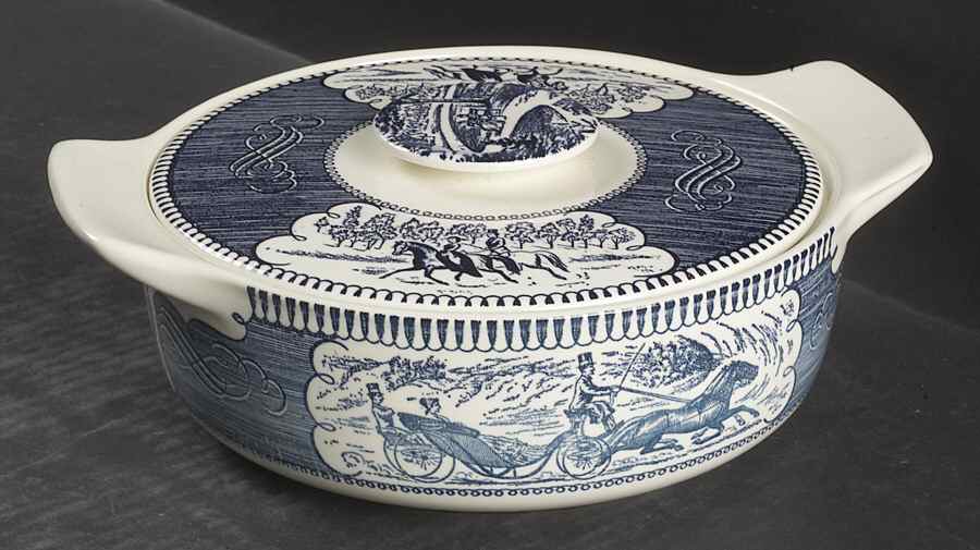 Currier and Ives Blue 1.25 Qt Round Covered Casserole by Royal (USA)-1