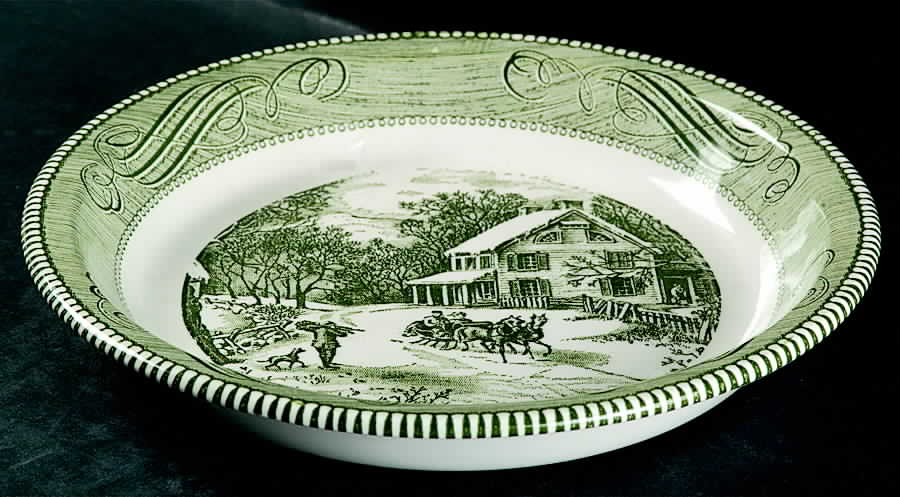 Currier and Ives Green Pie Serving Plate by Royal (USA)-1