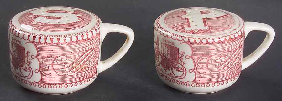 Currier and Ives Pink Salt & Pepper Set by Royal (USA)-1