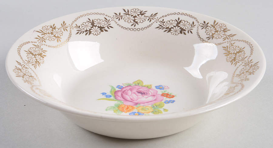Daisy Ann Fruit/Dessert (Sauce) Bowl by Royal (USA)-1