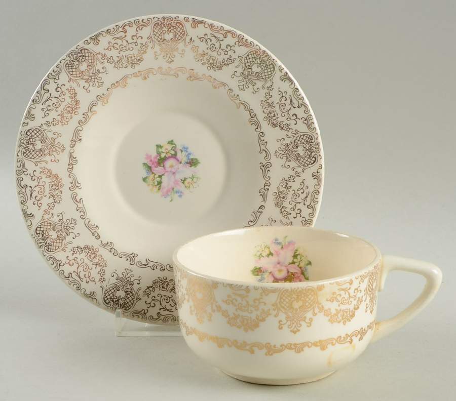 Delmar Lace Flat Cup & Saucer Set by Royal (USA)-1
